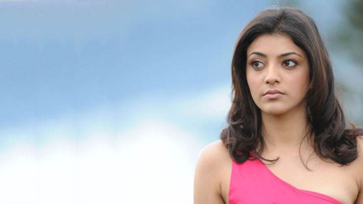 Kajal Aggarwal Sad Face In Pink Dress